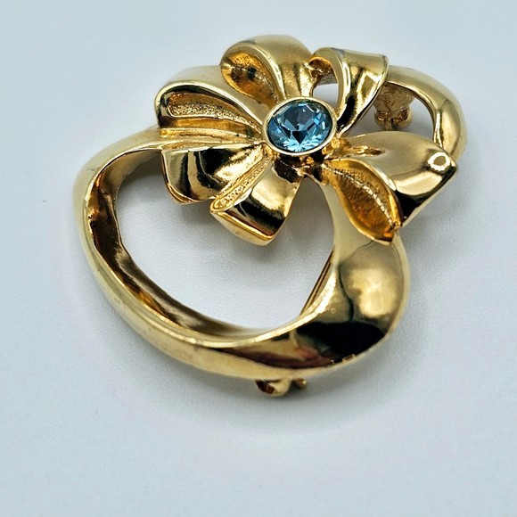Avon Brooch Vintage Heart Ribbon Bow Blue Rhinestone Gold Tone Sweetheart Pin - Picture 5 of 11